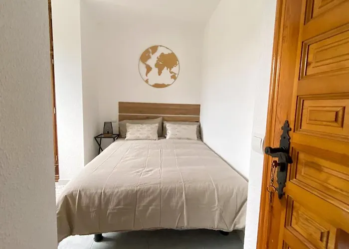 Pensionat Hostal La Biela *